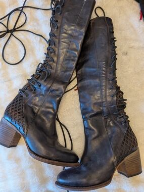 Freebird by Steven Dark Brown Lace-Up Mid-Calf Leather Boots
